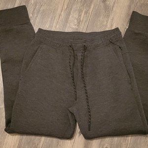 American Eagle men's jogger pants